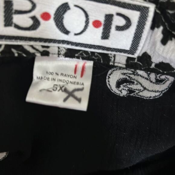 BOPS GRAPHICS LAGENLOOK‎ PANTSUIT SIZE 5X - Picture 4 of 9